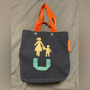 Tote bag for parents- extra handles for kids!